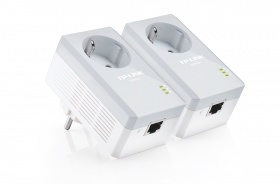 TP-LINK TL-PA4010PKIT AV500 Powerline Adapter with AC Pass Through Starter Kit