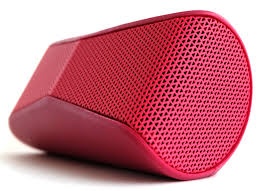 Logitech X300 Mobile Speaker - Red / Red Grill Logitech X300 Mobile Speaker - Red / Red Grill