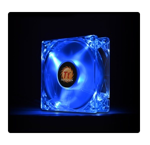 80mm ThermalTake Pure 8 Blue LED 1400RPM Fan 80mm ThermalTake Pure 8 Blue LED 1400RPM Fan